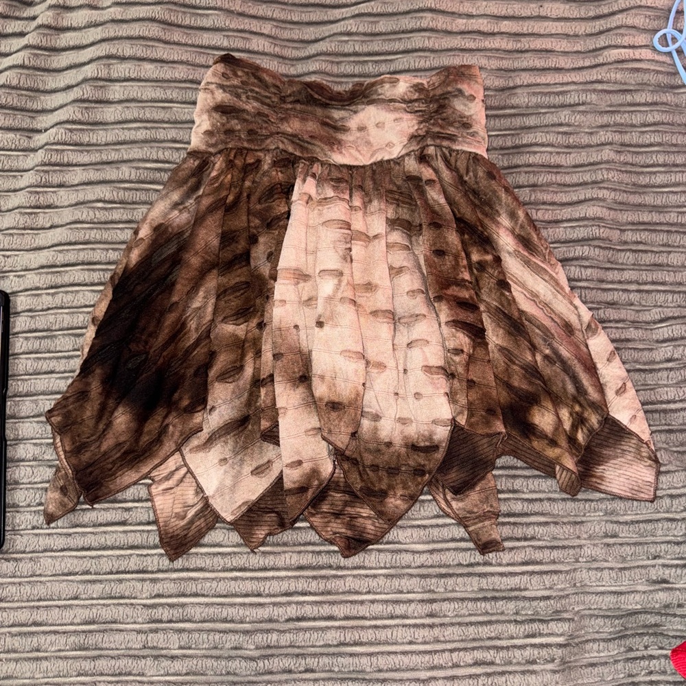 Brown Leaf Pattern Skirt